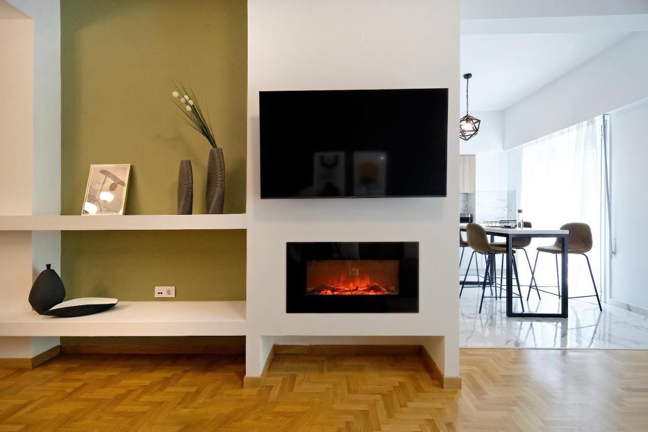 Elegant Big Apartment In Athens Center With Balcony Exterior foto